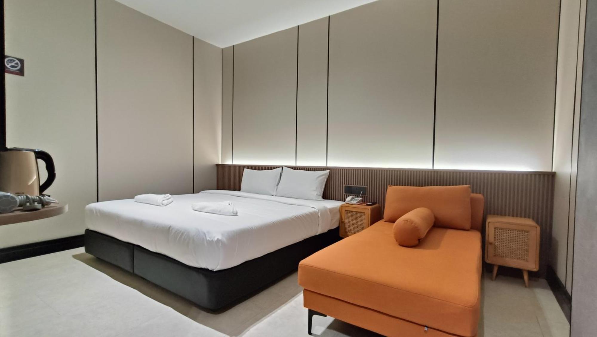 Urban Inn, Serai Wangi Padang Serai Exterior foto